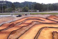 Tips Menggunakan Mobil Di Medan Off-Road