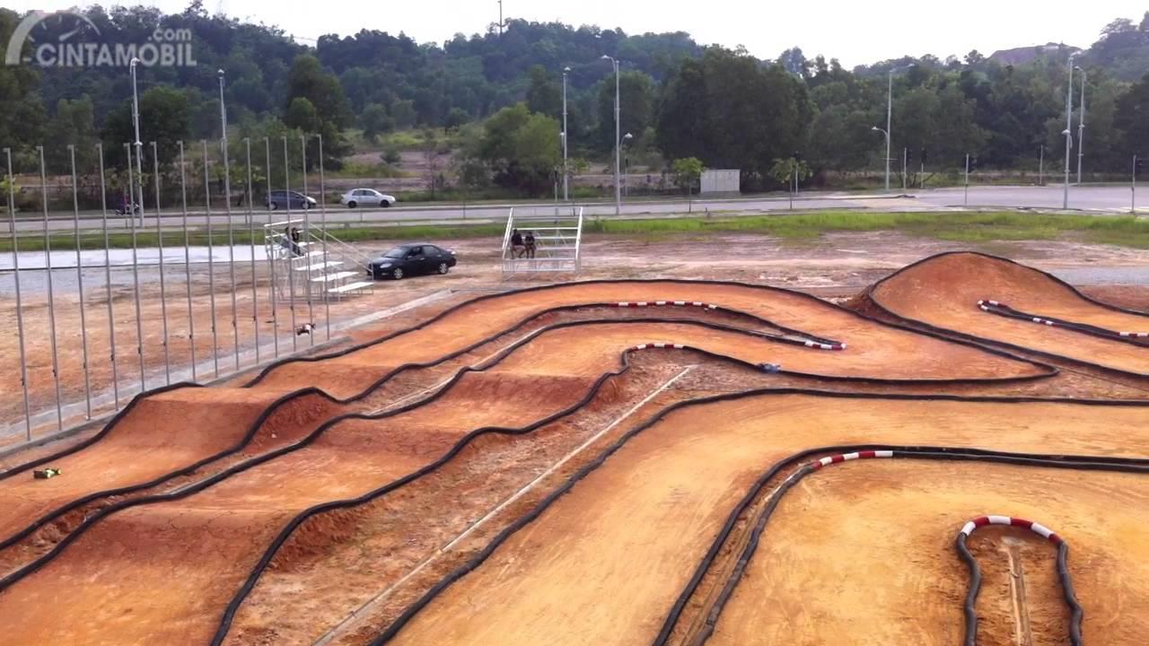 Tips Menggunakan Mobil Di Medan Off-Road